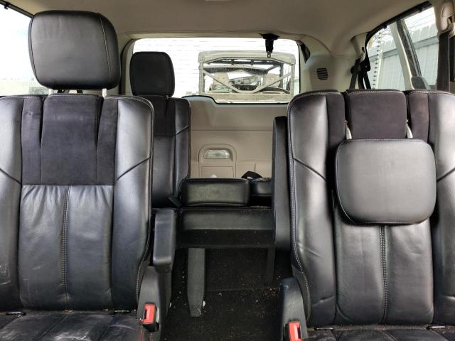Photo 10 from auction – 2011 CHRYSLER TOWN & COU with VIN 2A4RR6DG2BR698301