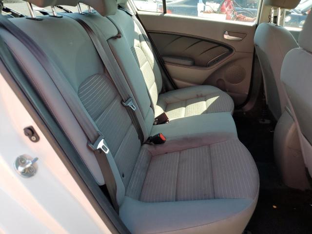 Photo 10 from auction – 2017 KIA FORTE LX with VIN 3KPFL4A77HE117422