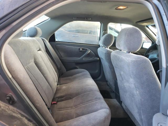 Photo 10 from auction – 1998 TOYOTA CAMRY with VIN 4T1BG22K2WU285800