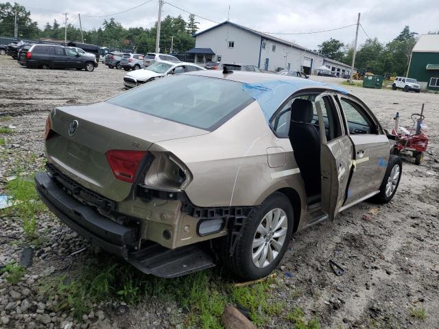 Photo 3 from auction – 2015 VOLKSWAGEN PASSAT S with VIN 1VWAT7A36FC040813