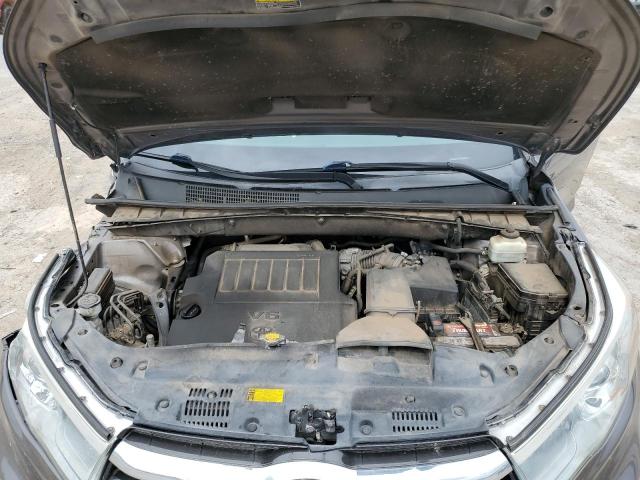 Photo 12 from auction – 2015 TOYOTA HIGHLANDER with VIN 5TDKKRFH4FS049504