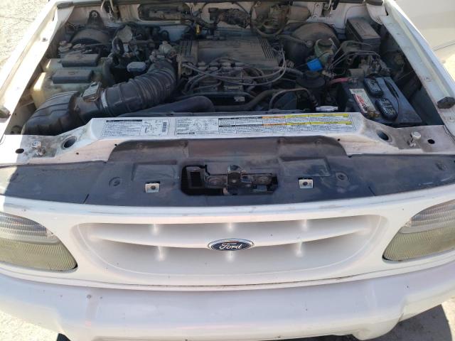 Photo 12 from auction – 2000 FORD EXPLORER L with VIN 1FMDU85P1YZA56316