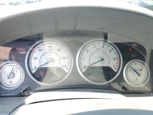 Photo 9 from auction – 2010 CHRYSLER TOWN & COU with VIN 2A4RR5D1XAR412845