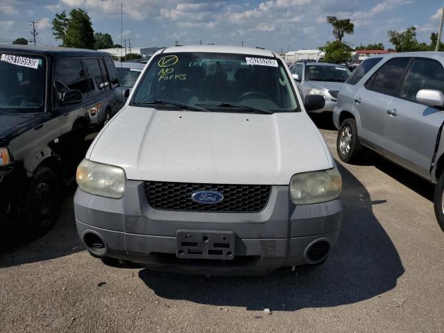 Photo 5 from auction – 2007 FORD ESCAPE XLS with VIN 1FMYU92Z17KC04663