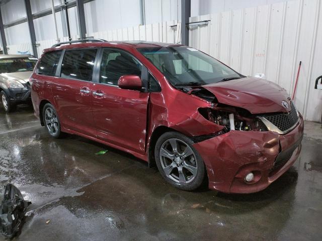 Photo 4 from auction – 2017 TOYOTA SIENNA SE with VIN 5TDXZ3DC8HS875457