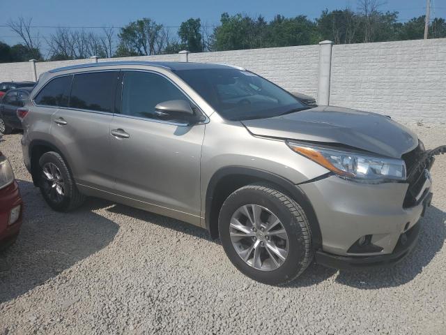 Photo 4 from auction – 2015 TOYOTA HIGHLANDER with VIN 5TDJKRFH1FS217725