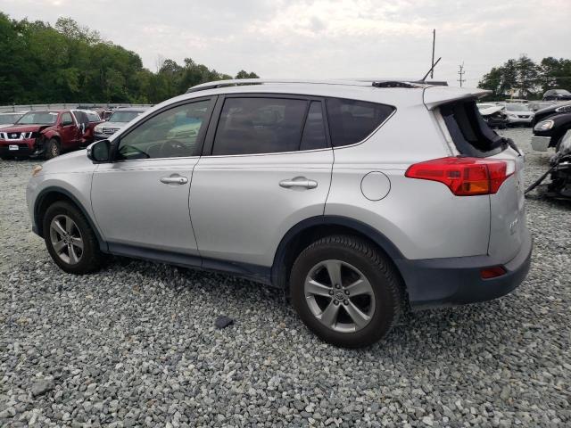 Photo 2 from auction – 2015 TOYOTA RAV4 XLE with VIN JTMWFREV2FJ053562