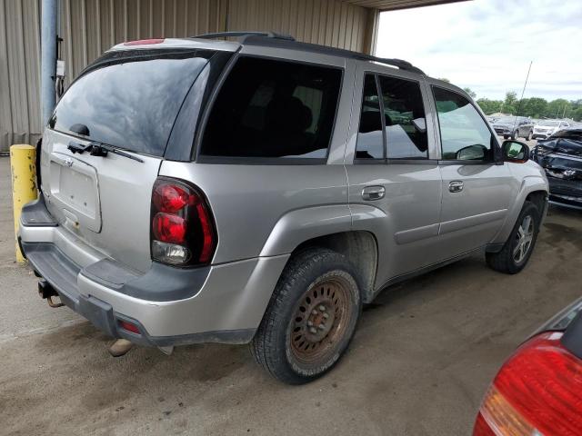 Photo 3 from auction – 2005 CHEVROLET TRAILBLAZE with VIN 1GNDT13S752389881