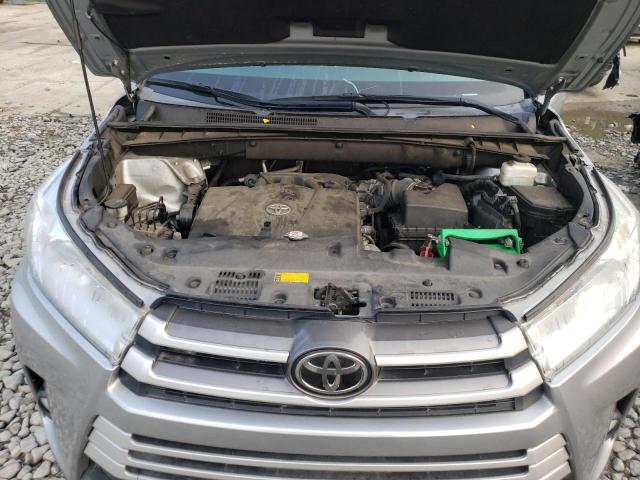 Photo 12 from auction – 2019 TOYOTA HIGHLANDER with VIN 5TDKZRFH6KS555986