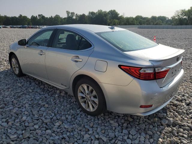 Снимка 2 от търг – 2013 LEXUS ES 300H с VIN JTHBW1GG3D2017951