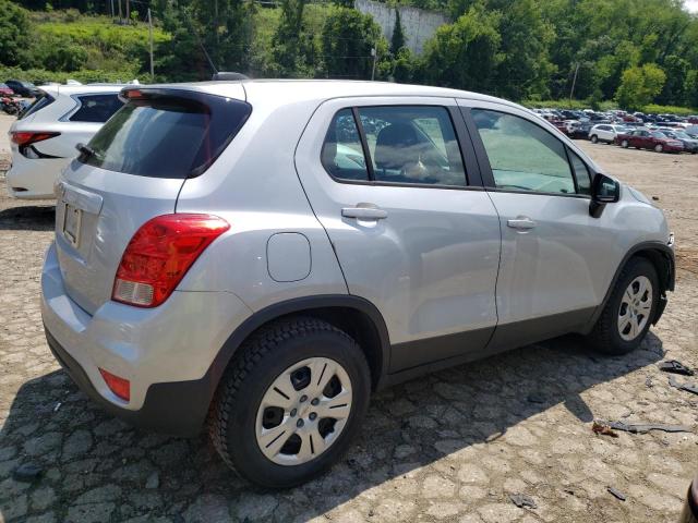 Photo 3 from auction – 2018 CHEVROLET TRAX LS with VIN 3GNCJKSBXJL327702