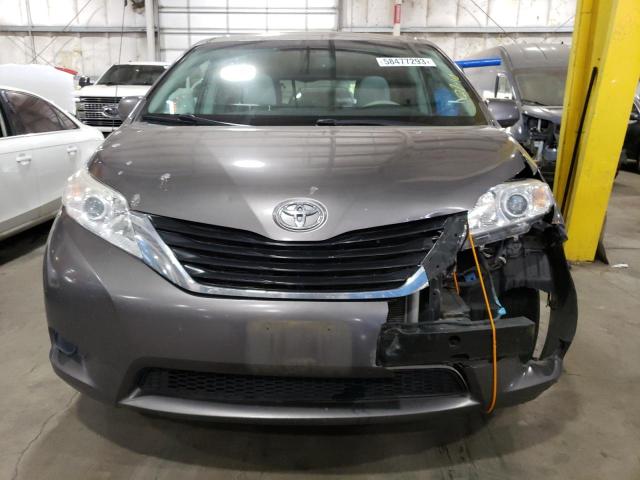 Photo 5 from auction – 2011 TOYOTA SIENNA LE with VIN 5TDKK3DC6BS169352