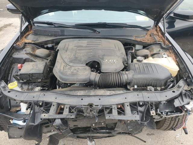 Photo 11 from auction – 2018 CHRYSLER 300 S with VIN 2C3CCAGG9JH199001