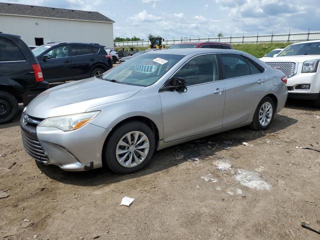TOYOTA CAMRY LE 2015 with VIN 4T1BF1FK1FU059738 - Photo from auction