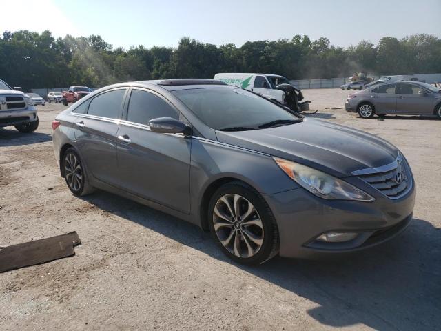 Photo 4 from auction – 2013 HYUNDAI SONATA SE with VIN 5NPEC4AB3DH675452