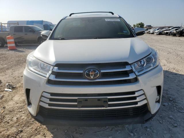 Photo 5 from auction – 2018 TOYOTA HIGHLANDER with VIN 5TDKZRFH9JS530689