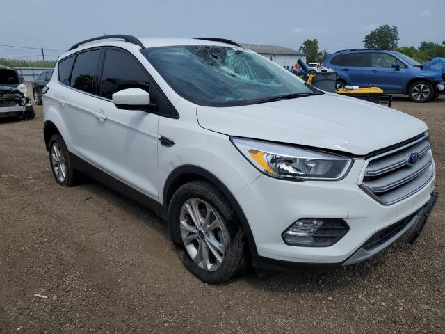 Photo 4 from auction – 2018 FORD ESCAPE SE with VIN 1FMCU0GD8JUC29574