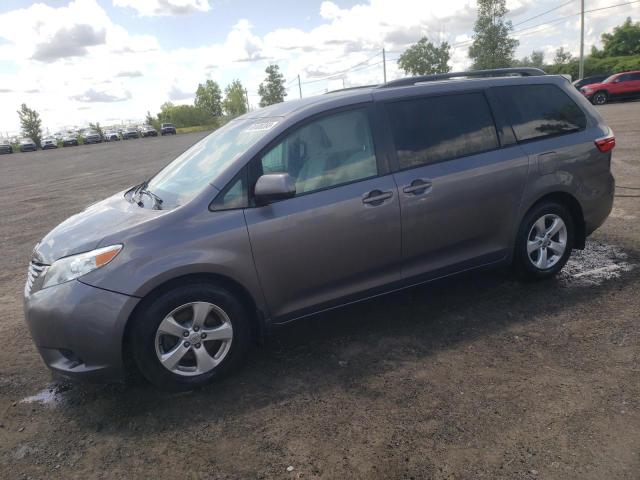 TOYOTA SIENNA LE 2017 with VIN 5TDKZ3DC7HS867196 - Photo from auction