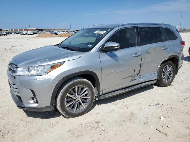 TOYOTA HIGHLANDER 2018 with VIN 5TDJZRFH0JS554651 - Photo from auction