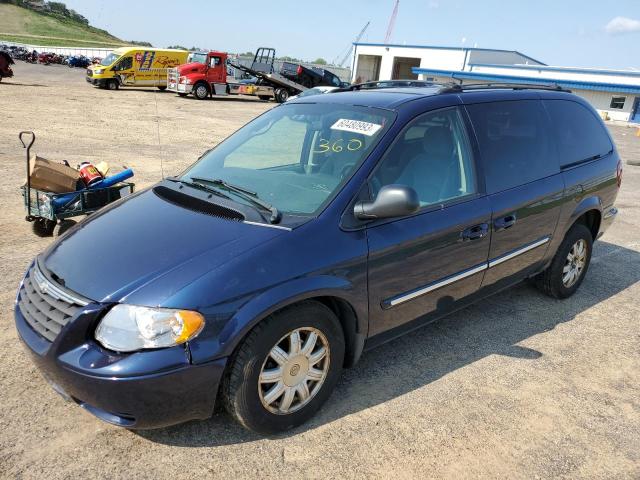 CHRYSLER TOWN & COU 2005 with VIN 2C4GP54L85R277259 - Photo from auction