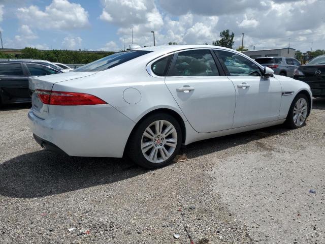 Photo 3 from auction – 2016 JAGUAR XF PREMIUM with VIN SAJBD4BV0GCY08436