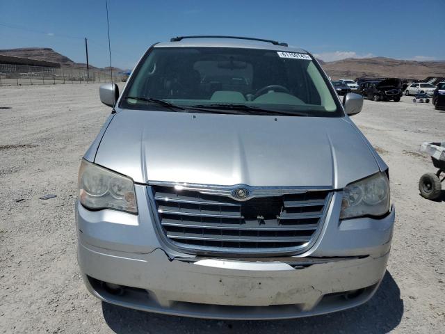 Photo 5 from auction – 2010 CHRYSLER TOWN & COU with VIN 2A4RR5D13AR289311