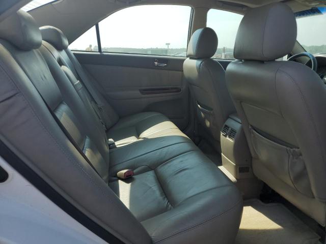 Photo 10 from auction – 2004 TOYOTA CAMRY LE with VIN 4T1BE32K34U275558