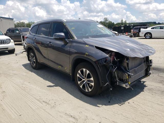 Photo 4 from auction – 2022 TOYOTA HIGHLANDER with VIN 5TDGBRCH3NS548092