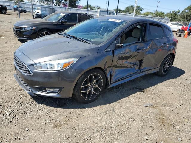 FORD FOCUS SE 2015 with VIN 1FADP3K25FL221054 - Photo from auction