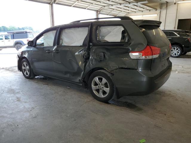 Photo 2 from auction – 2013 TOYOTA SIENNA LE with VIN 5TDKK3DC2DS346725