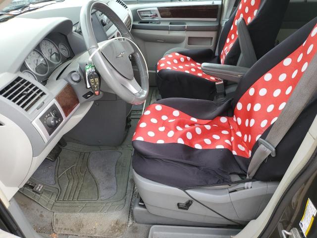 Photo 7 from auction – 2010 CHRYSLER TOWN & COU with VIN 2A4RR5D10AR338965