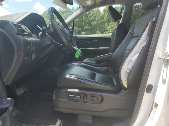 Photo 7 from auction – 2017 HONDA PILOT TOUR with VIN 5FNYF5H91HB018876