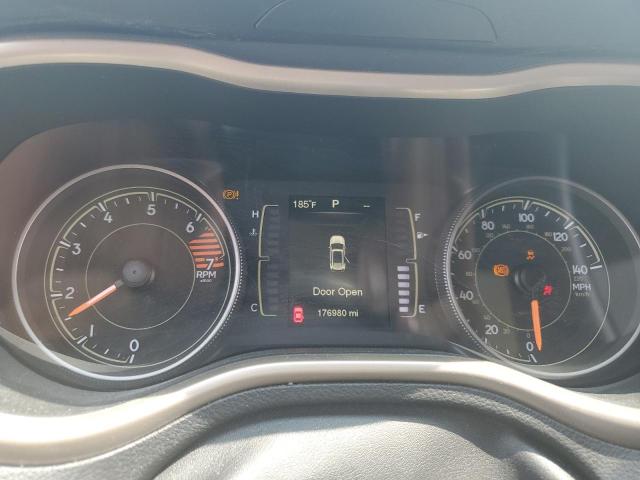 Photo 9 from auction – 2016 JEEP CHEROKEE L with VIN 1C4PJMCBXGW371643