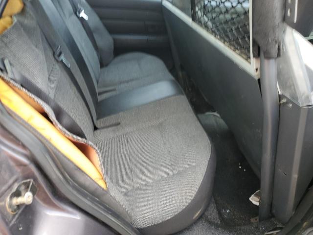 صورة رقم 10 من المزاد - 2004 FORD CROWN VICT مع VIN 2FAFP71W64X124708