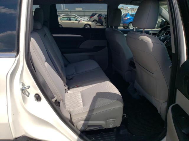 Photo 10 from auction – 2015 TOYOTA HIGHLANDER with VIN 5TDBKRFH7FS174206