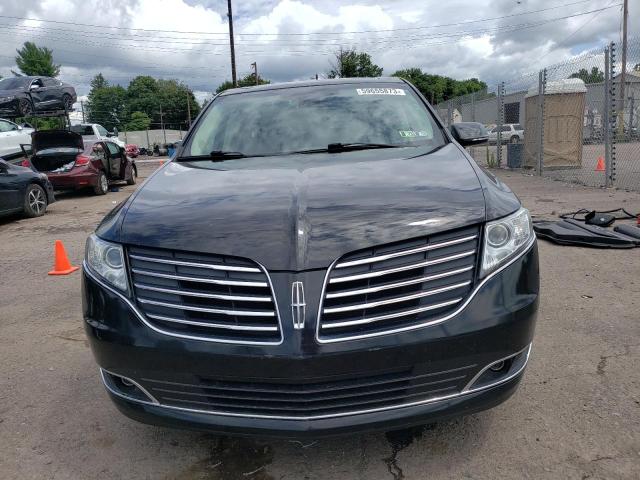 Photo 5 from auction – 2019 LINCOLN MKT with VIN 2LMHJ5AT0KBL02024