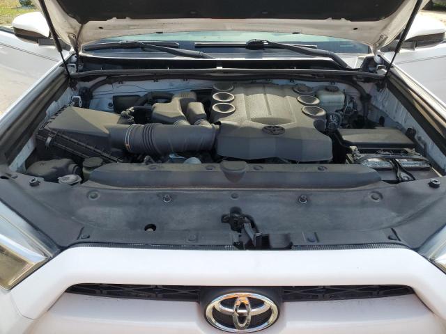Photo 12 from auction – 2016 TOYOTA 4RUNNER SR with VIN JTEBU5JR5G5298741