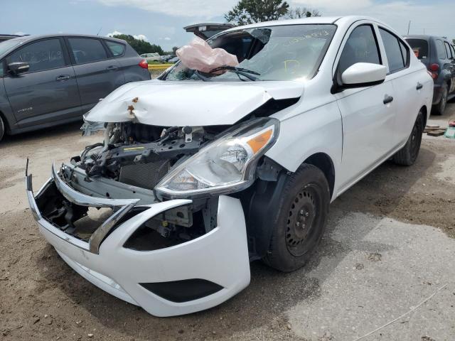 NISSAN VERSA S 2016 with VIN 3N1CN7AP7GL883114 - Photo from auction