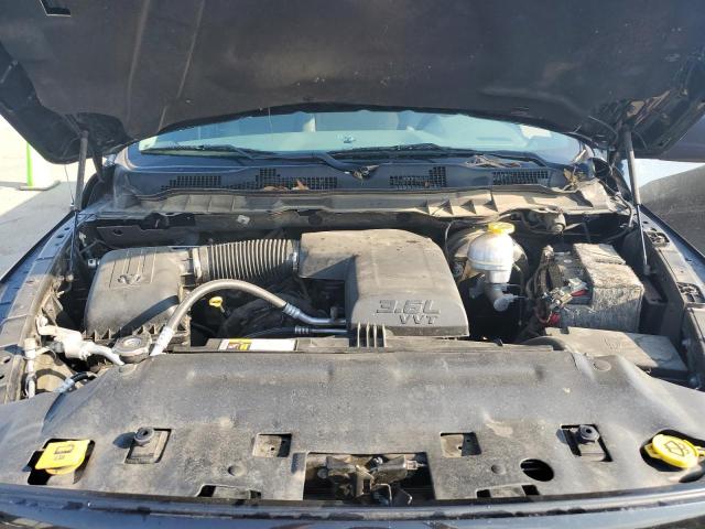 Photo 11 from auction – 2018 RAM 1500 ST with VIN 1C6RR6FG4JS330824