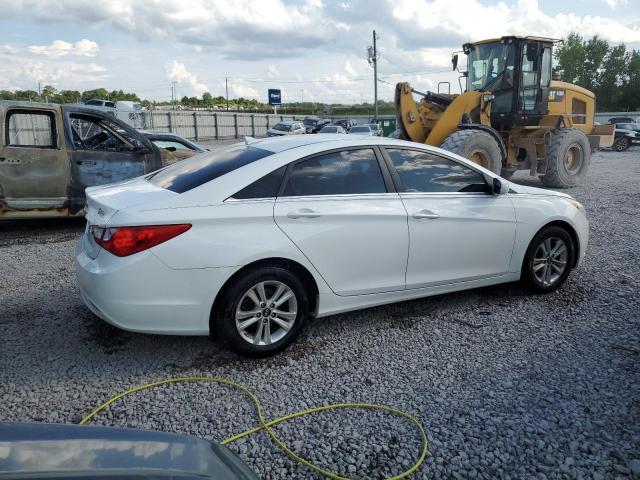 Photo 3 from auction – 2013 HYUNDAI SONATA GLS with VIN 5NPEB4AC2DH745440