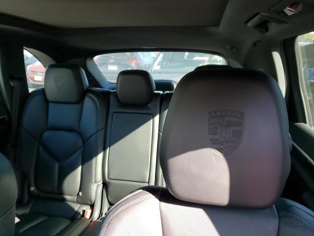 Photo 10 from auction – 2017 PORSCHE CAYENNE with VIN WP1AA2A21HKA89427