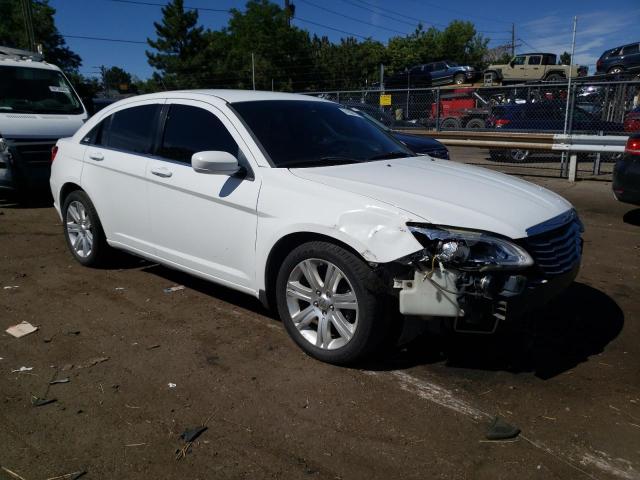 Photo 4 from auction – 2013 CHRYSLER 200 TOURIN with VIN 1C3CCBBB2DN695478
