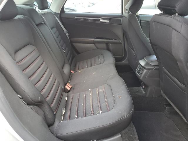 Photo 10 from auction – 2016 FORD FUSION SE with VIN 3FA6P0HD3GR243850