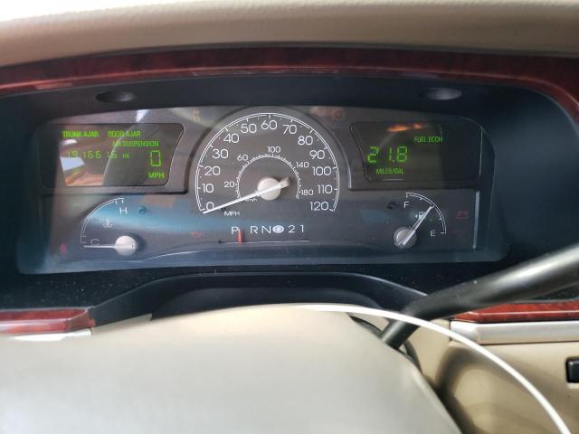 Photo 9 from auction – 2004 LINCOLN TOWN CAR E with VIN 1LNHM81W74Y617777