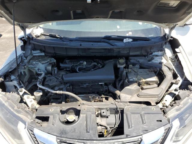 Photo 12 from auction – 2017 NISSAN ROGUE S with VIN KNMAT2MT1HP581359