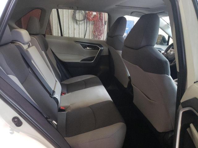 Photo 10 from auction – 2022 TOYOTA RAV4 XLE with VIN 2T3W1RFV9NC201432