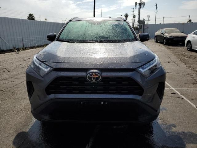 Photo 5 from auction – 2022 TOYOTA RAV4 XLE with VIN 2T3P1RFV3NC263199