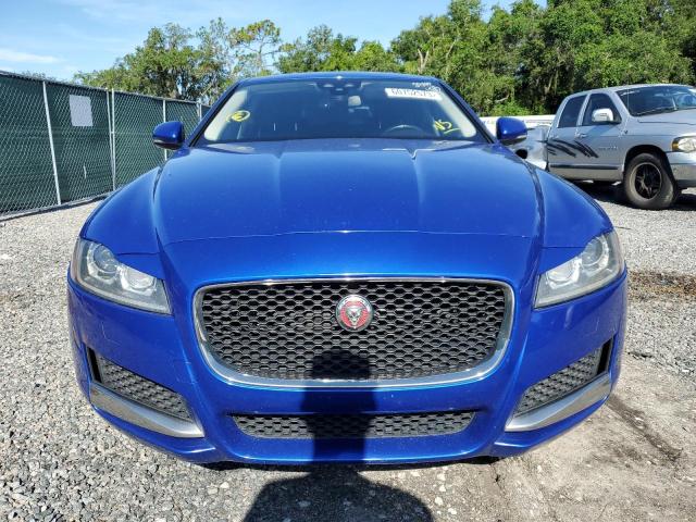 Photo 5 from auction – 2017 JAGUAR XF PREMIUM with VIN SAJBJ4BN6HCY45274