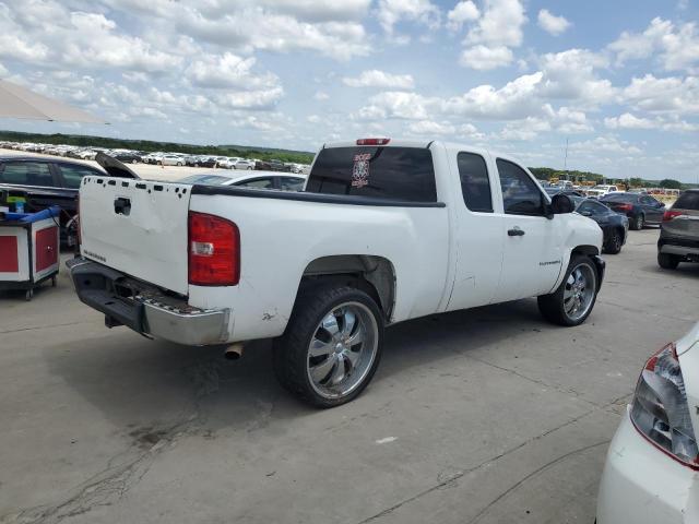 Photo 3 from auction – 2007 CHEVROLET SILVERADO with VIN 1GCEC19CX7Z613877
