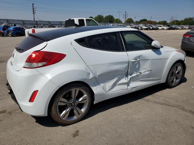 Photo 3 from auction – 2013 HYUNDAI VELOSTER with VIN KMHTC6AD8DU109034